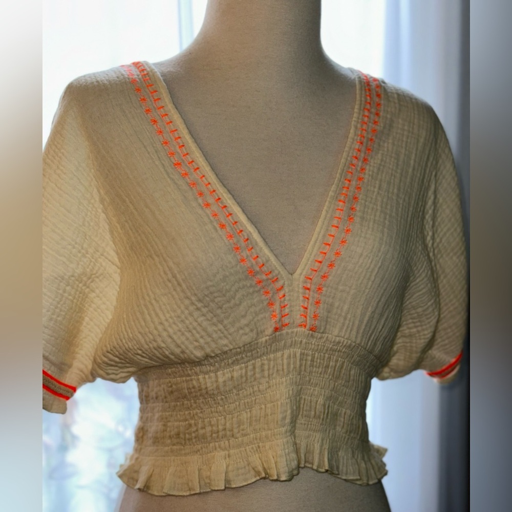 By Together- The Kailana, Womens V-neck Woven Top, Size Small **NWT**